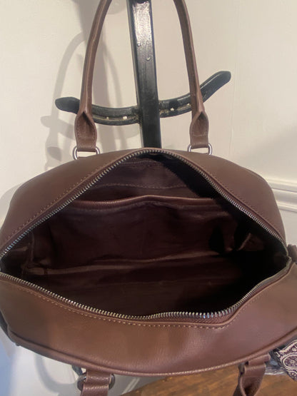 TRINITY RANCH HAIR-ON COWHIDE CROSSBODY PURSE