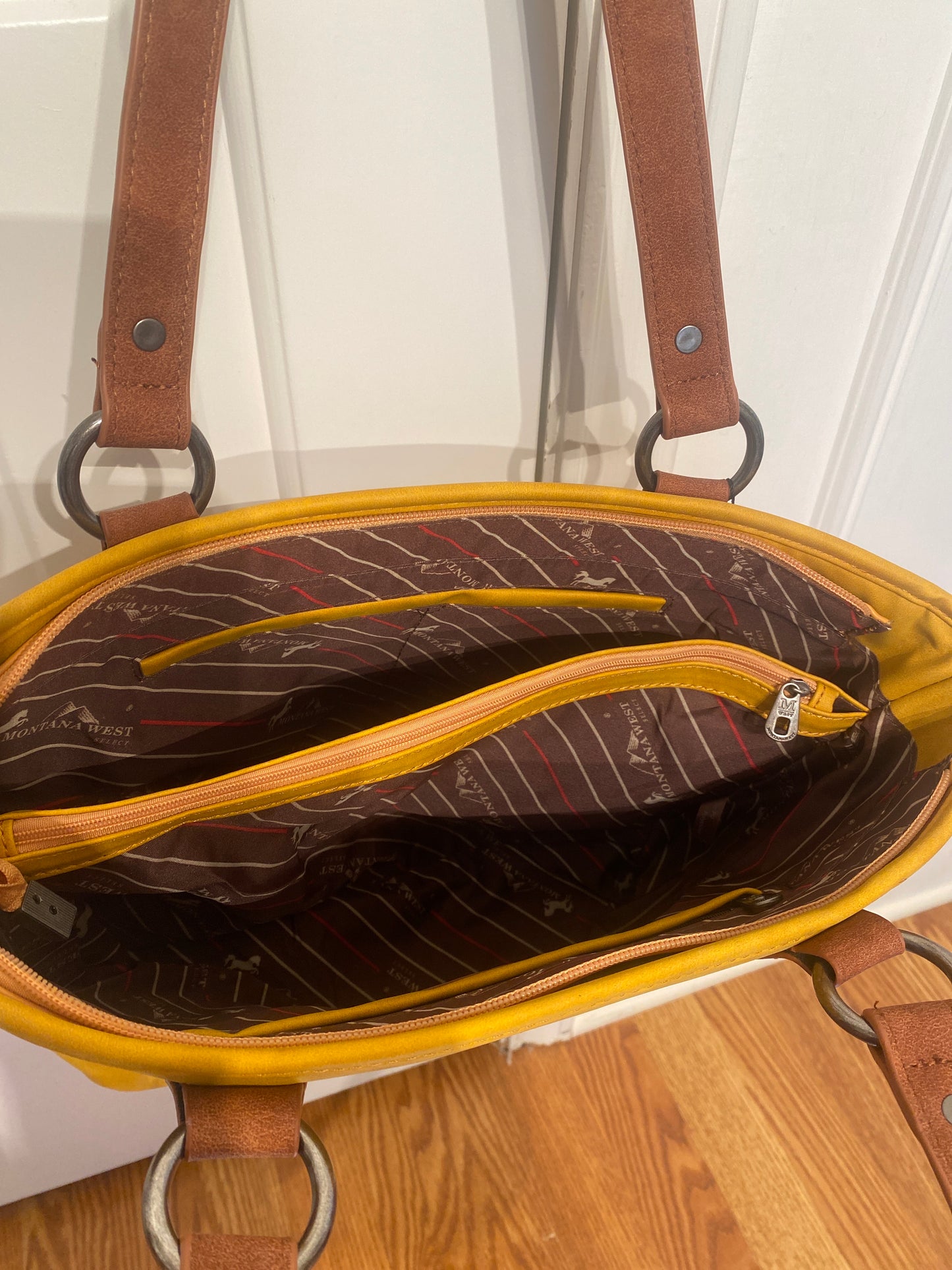 COWBOY BOOT EMBROIDERED  CONCEALED CARRY, MONTANA WEST - TOTE BAG COLLECTION