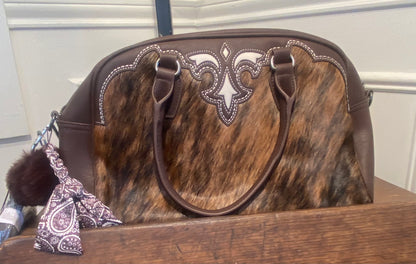 TRINITY RANCH HAIR-ON COWHIDE CROSSBODY PURSE